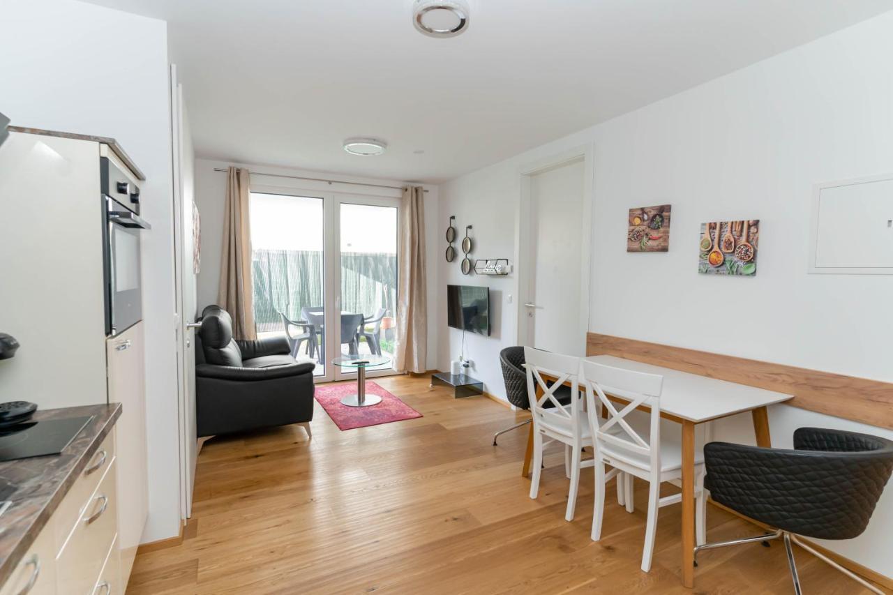 Modern Apartment With Tiny Garden Near City Center فيينا المظهر الخارجي الصورة