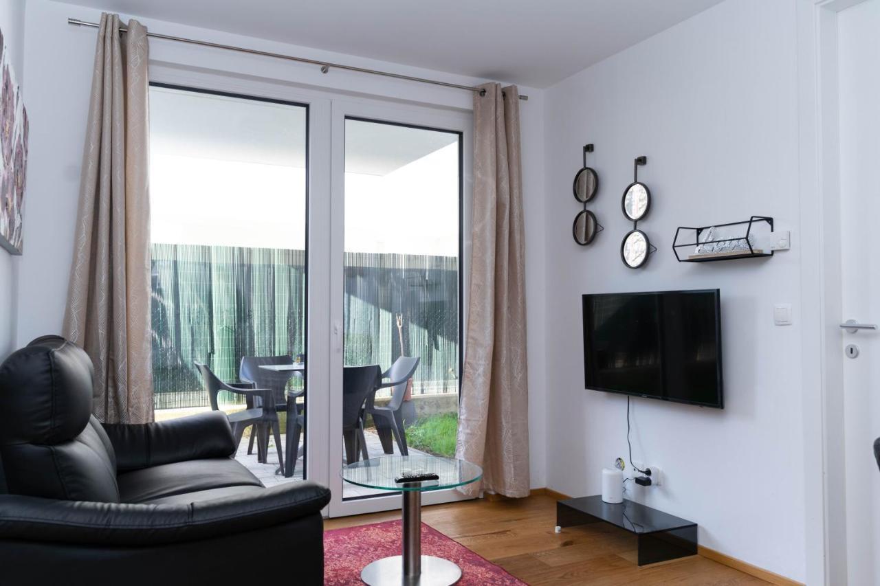 Modern Apartment With Tiny Garden Near City Center فيينا المظهر الخارجي الصورة