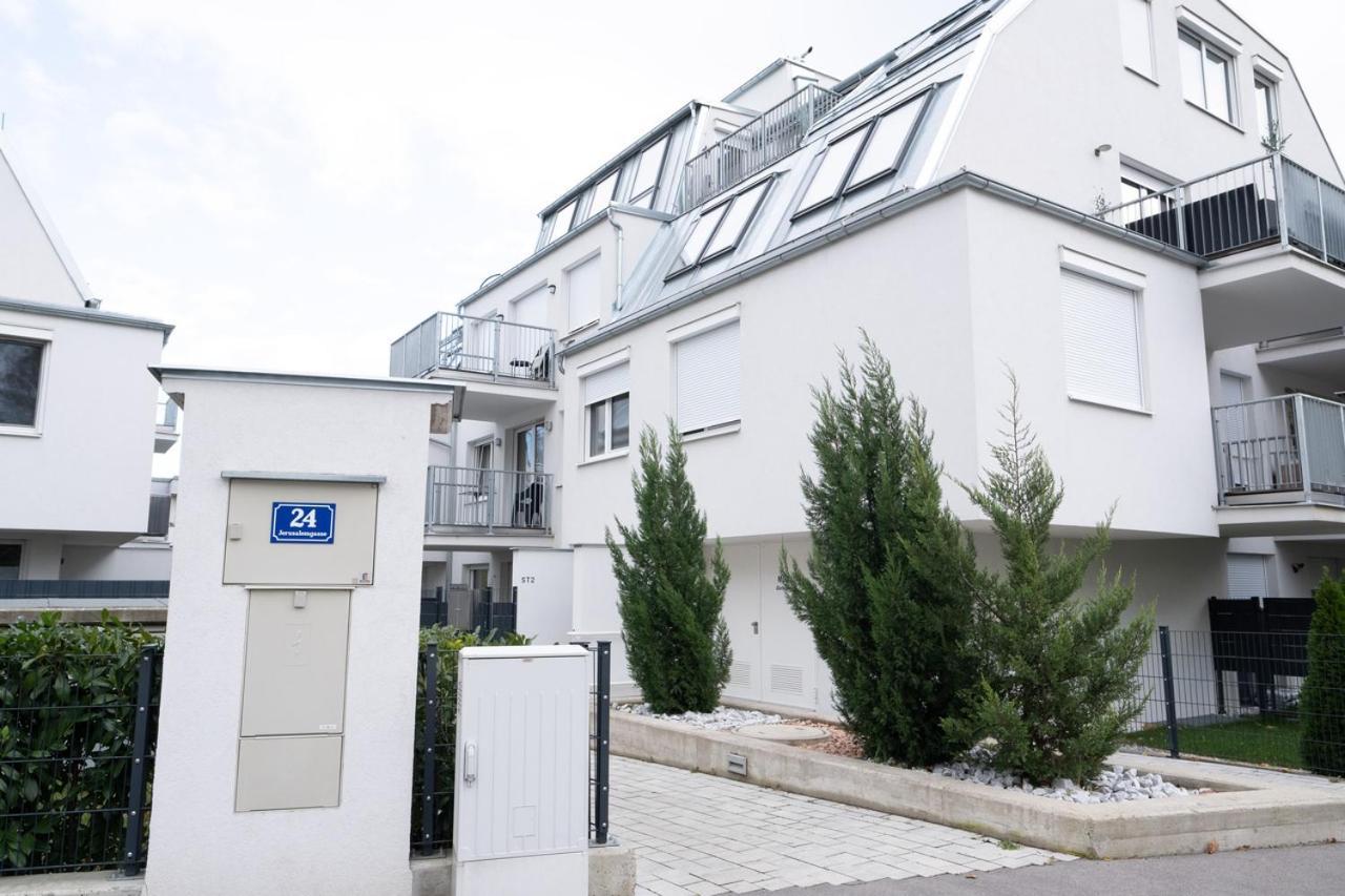 Modern Apartment With Tiny Garden Near City Center فيينا المظهر الخارجي الصورة